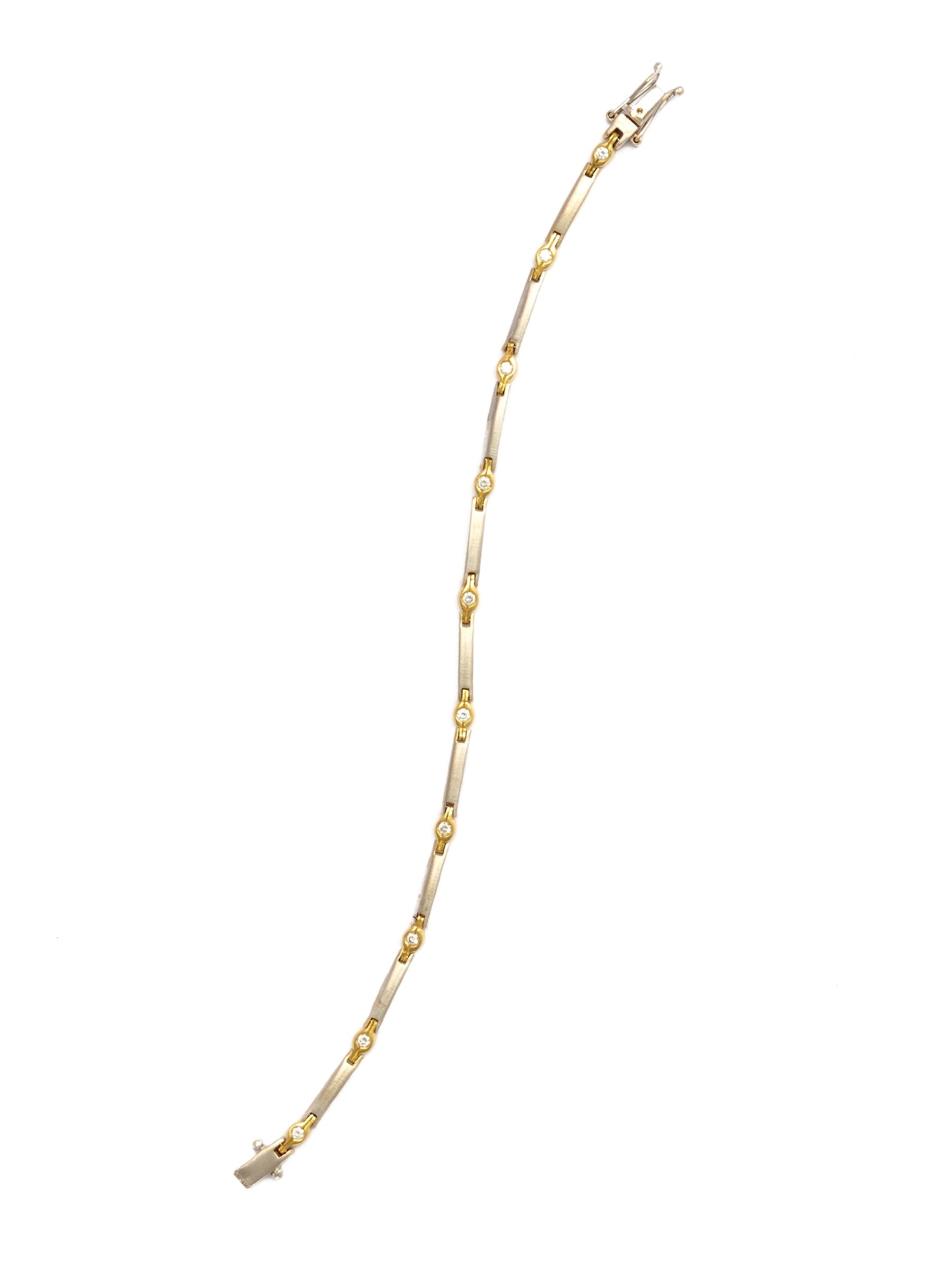 18ct White Gold Diamond Bracelet