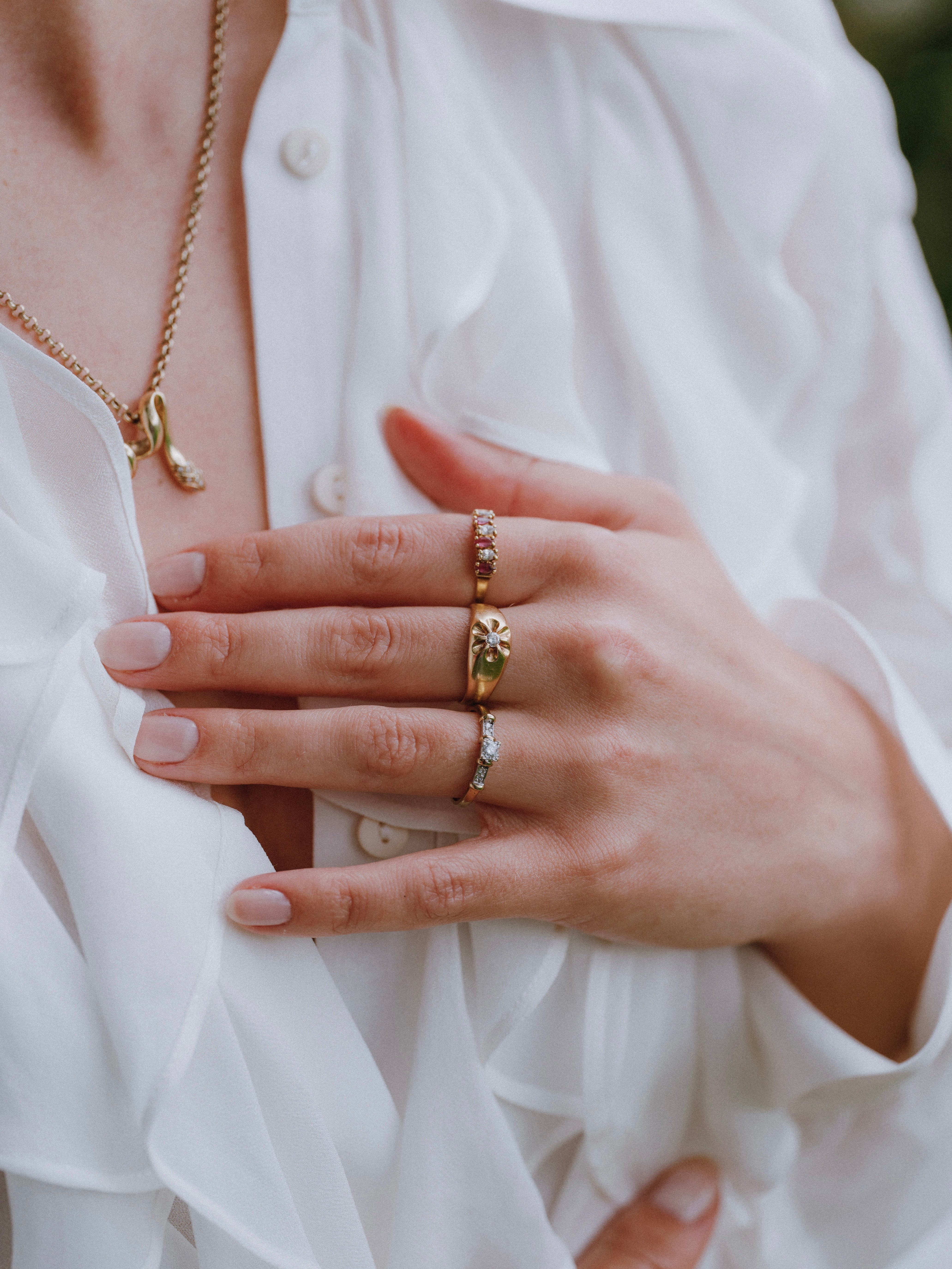 Buttercup-set Diamond Gypsy Ring