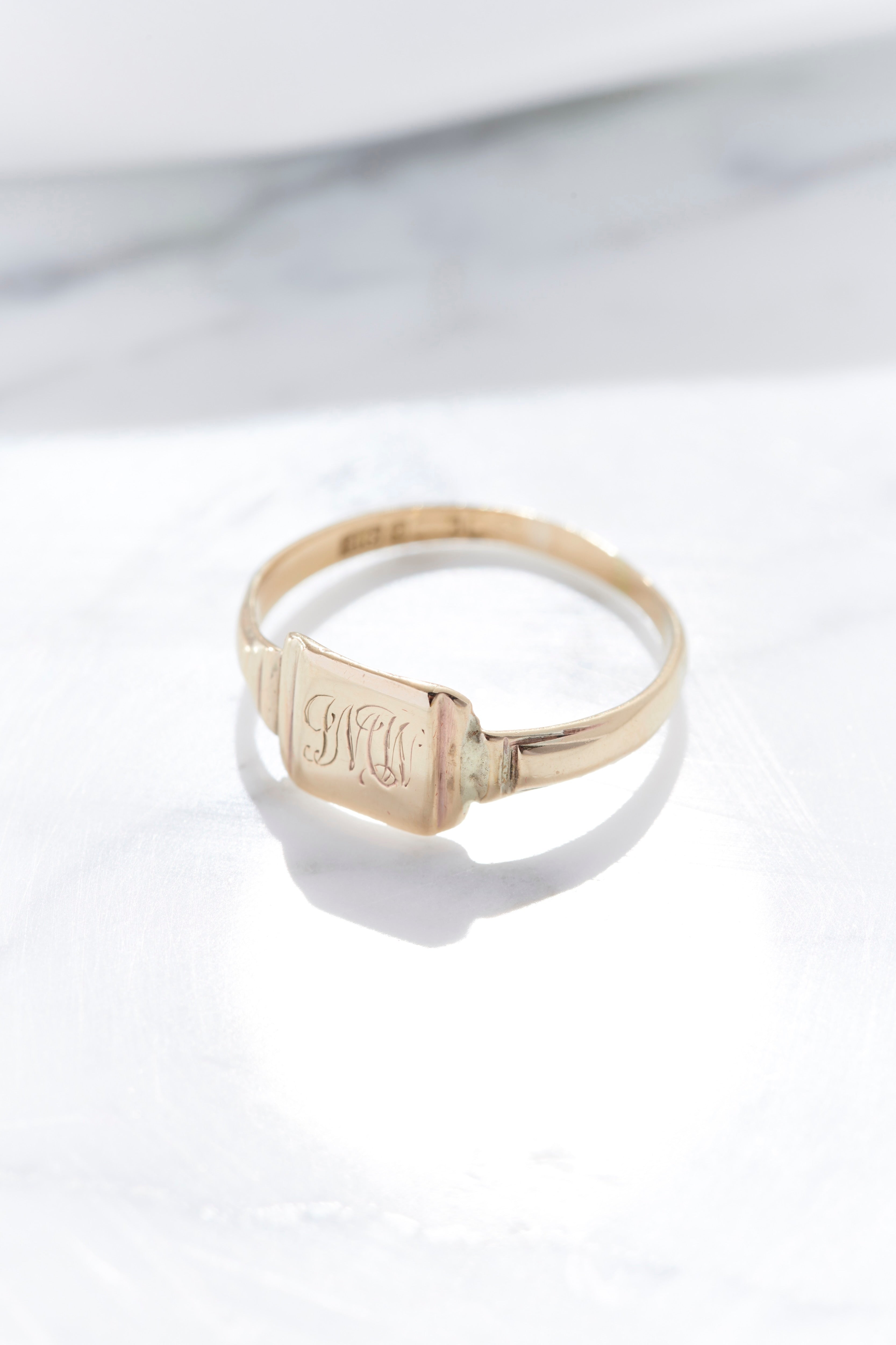 Vintage Signet Ring