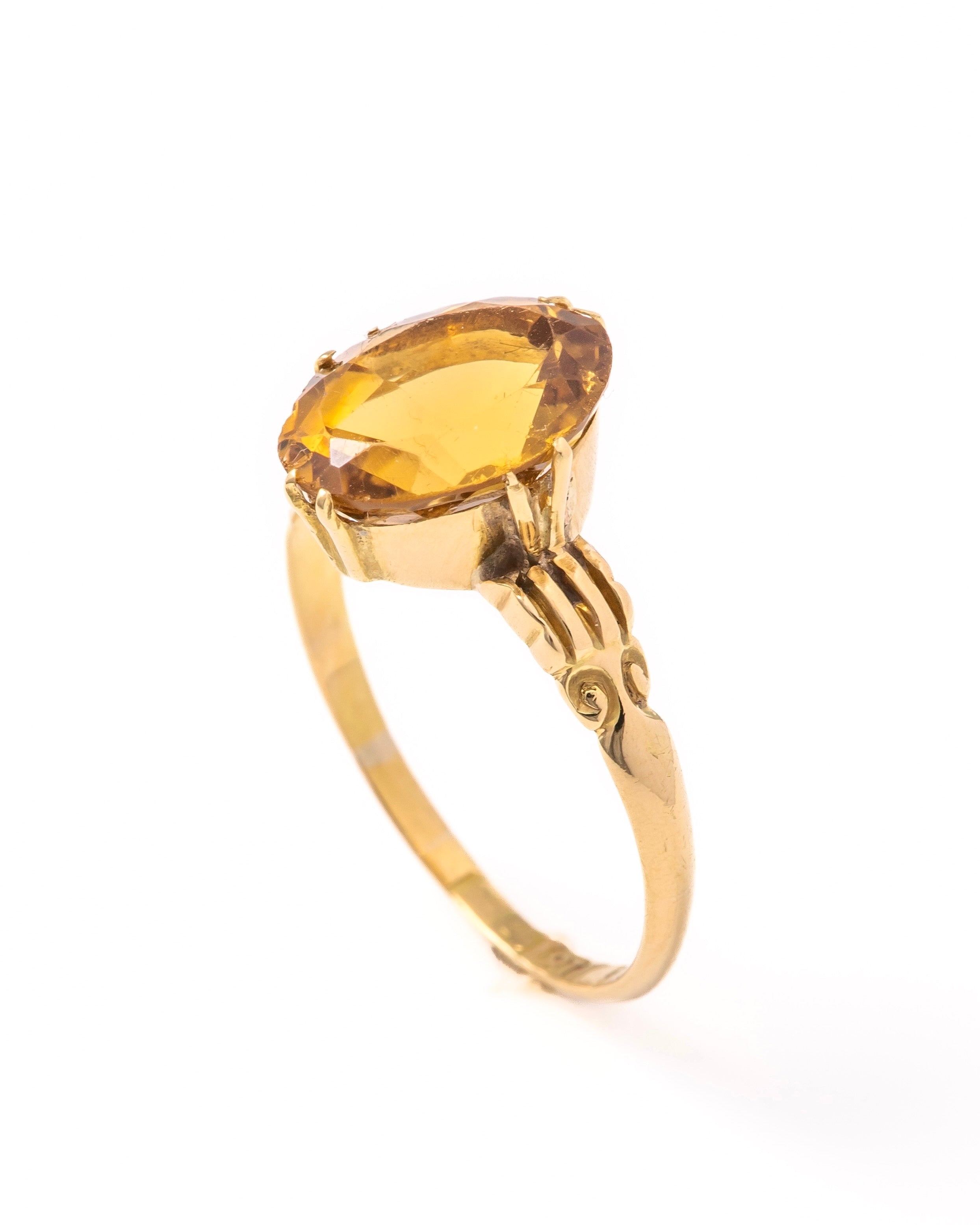 Antique 18ct Citrine Ring