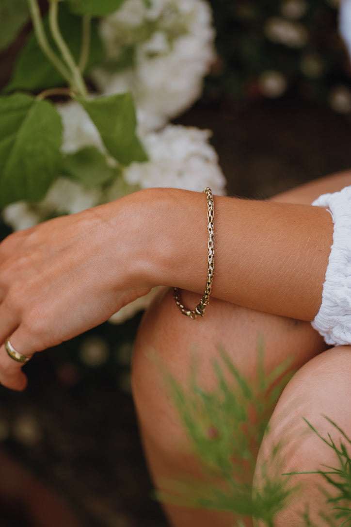 Rounded Fancy Link Bracelet